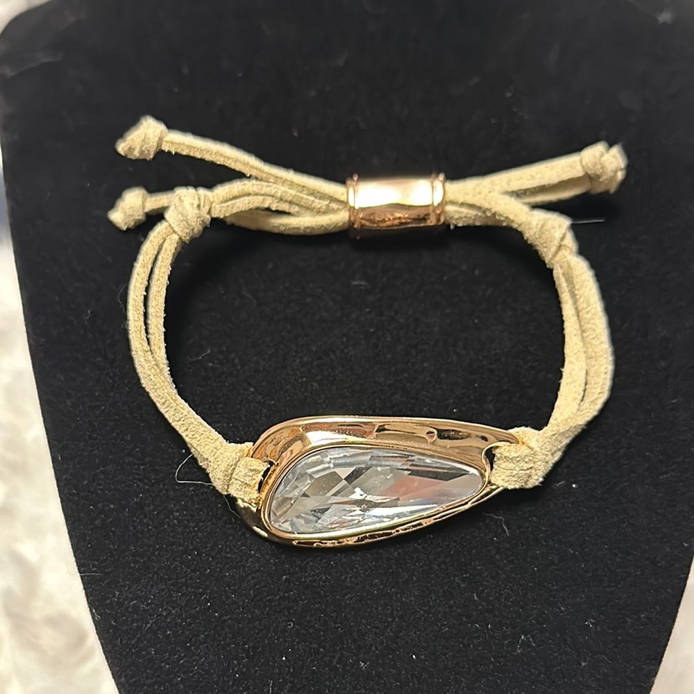 Premier Designs Faux Suede Leather Pull-tie Rose Gold Gem Bracelet